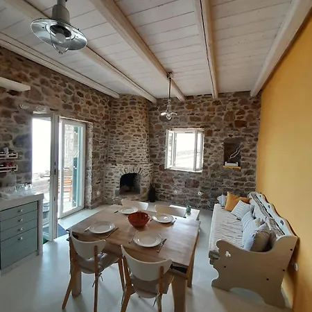 Kythnos Sunset Tatil Evi *